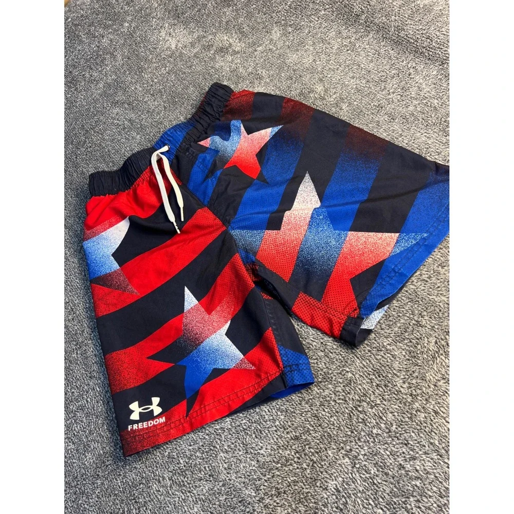 Under Armour Freedom Kids Swim Trunks Red White Blue Stars Stripes 14/16 L